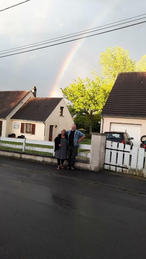Le Mouton Blanc Vila Couloisy Exterior foto